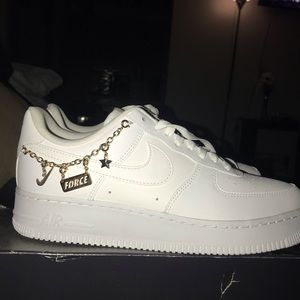 Nike air force 1 with gold pendant